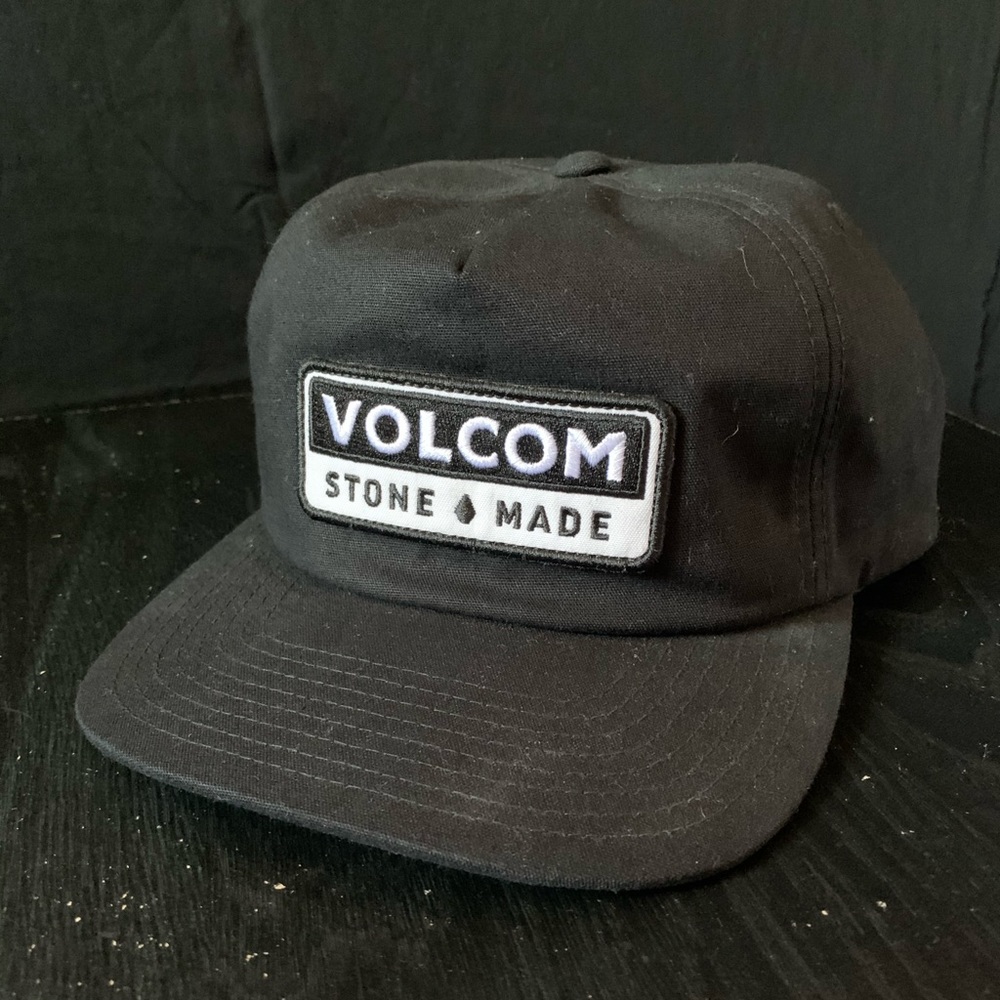 Volcom SnapBack hat